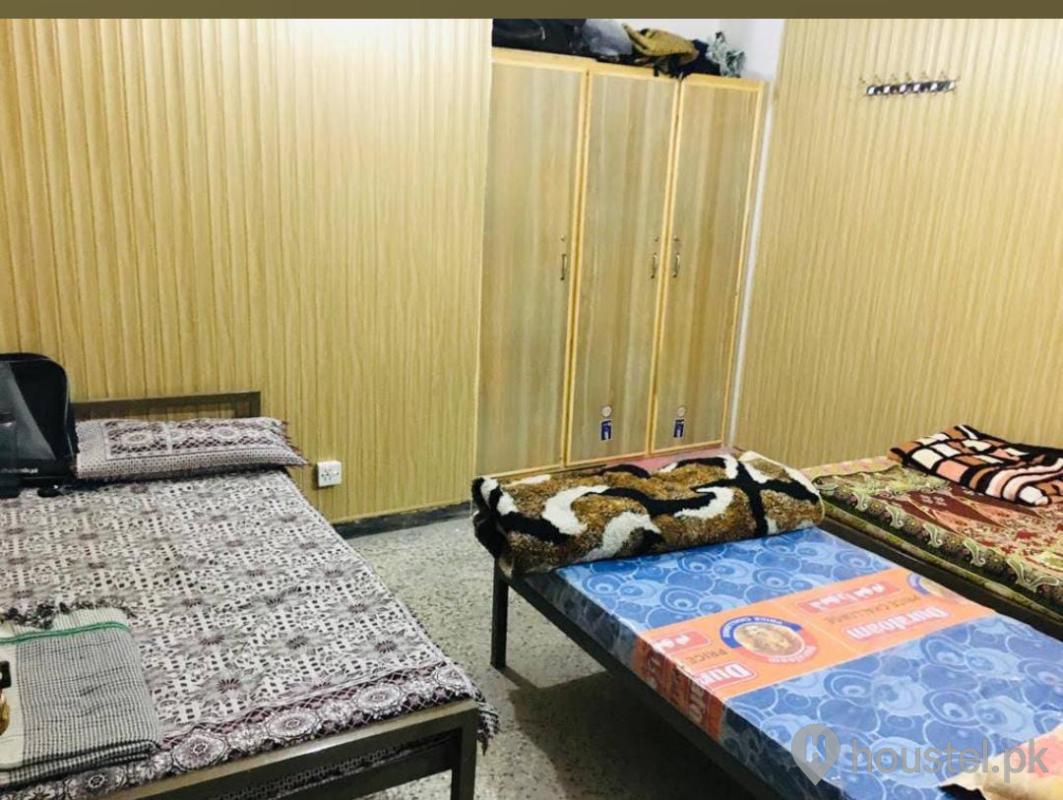 Adam's Lodges Boys Hostel Boys Hostel in New Garden Town, Lahore with Mess, WiFi - Photo 6