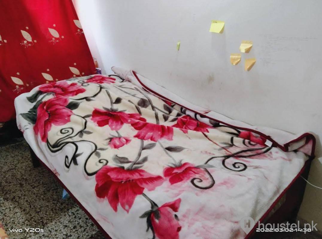 Noor Girls Hostel Girls Hostel in New Garden Town, Lahore with Mess, WiFi - Photo 3