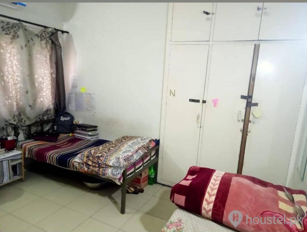 Noor Girls Hostel Girls Hostel in New Garden Town, Lahore with Mess, WiFi - Photo 6