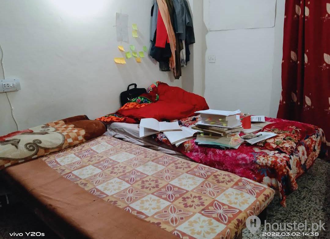 Noor Girls Hostel Girls Hostel in New Garden Town, Lahore with Mess, WiFi - Photo 8