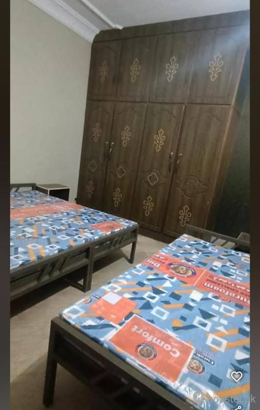 Divine Group of Girls Hostel Girls Hostel in Old Muslim Town, Lahore with Mess, WiFi - Photo 10