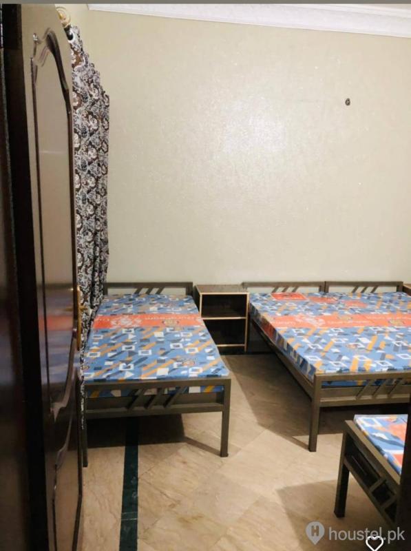 Divine Group of Girls Hostel Girls Hostel in Old Muslim Town, Lahore with Mess, WiFi - Photo 12