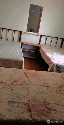 Bismillah girl's hostel Girls Hostel in Multan with Mess, WiFi from PKR 14,000