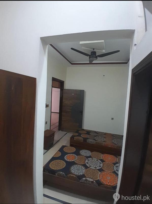 Zawar Boys Hostels Boys Hostel in University Road, Karachi with WiFi - Photo 11
