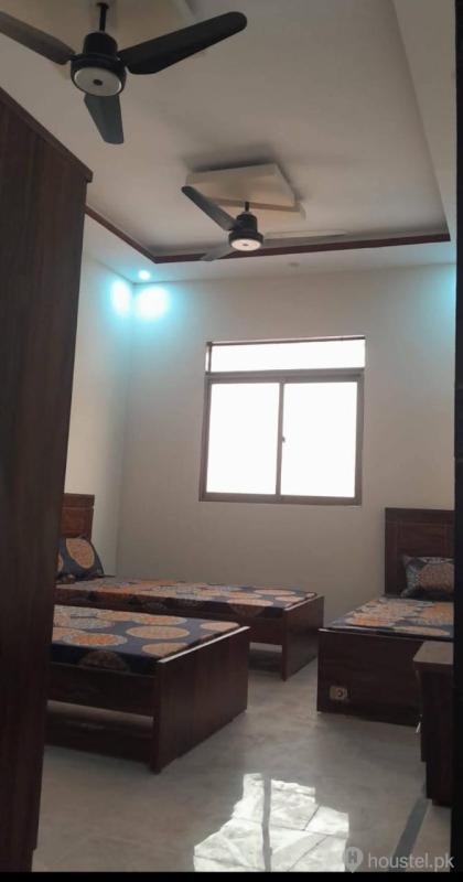 Zawar Boys Hostels Boys Hostel in University Road, Karachi with WiFi - Photo 9