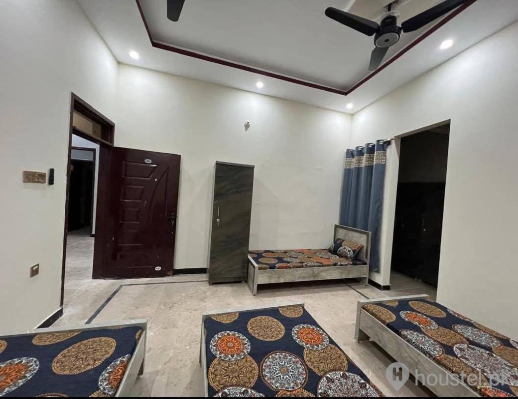 Zawar Boys Hostels Boys Hostel in University Road, Karachi with WiFi - Photo 14