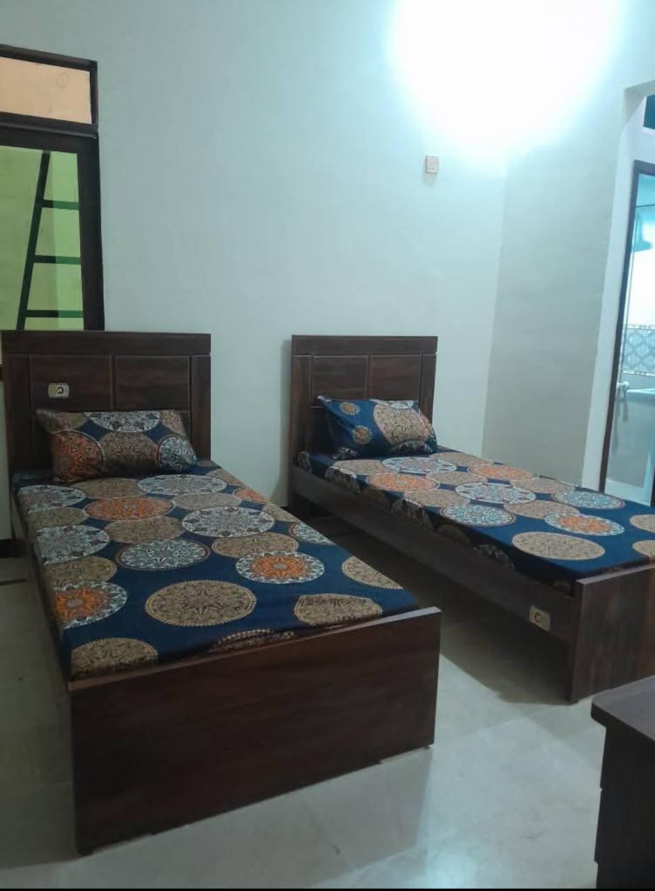 Two Seater Room at Zawar Boys Hostels — photo 3