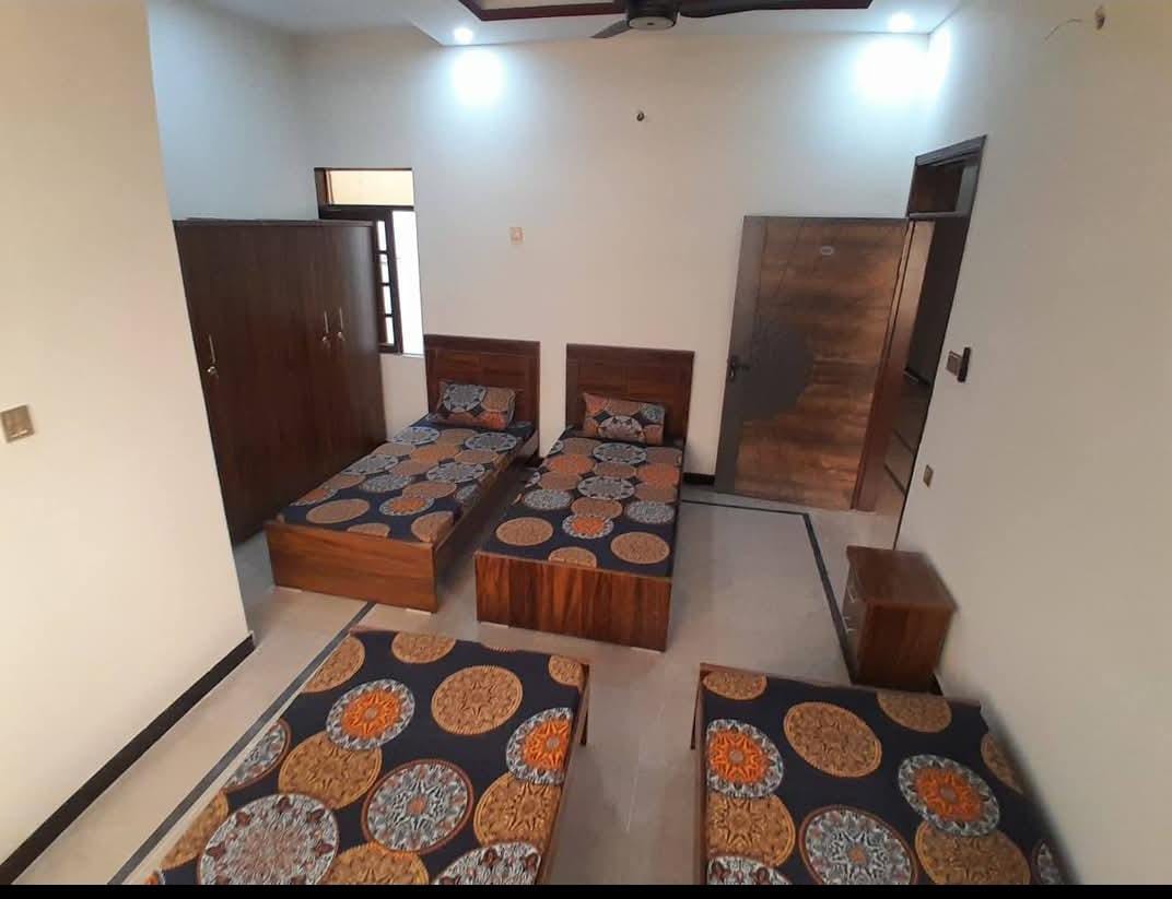 Four Seater Room at Zawar Boys Hostels — photo 3